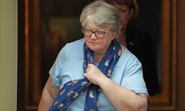 Therese Coffey leaving no 10 Downing Street.