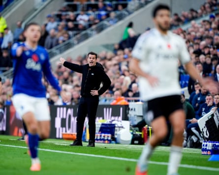 Fulham manager Marco Silva sees his side falter against Fulham