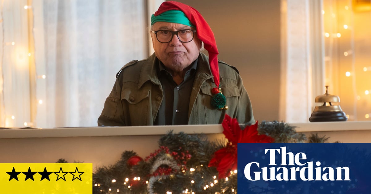 Review of “A Sudden Case of Christmas” – Danny DeVito opts for a safe approach in sentimental holiday film | Movie Review of “A Sudden Case of Christmas” – Danny DeVito opts for a safe approach in sentimental holiday film | Movie