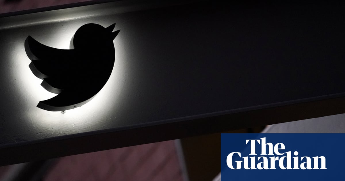 twitter-slashes-nearly-half-its-workforce-as-musk-admits-massive-drop-in-revenue