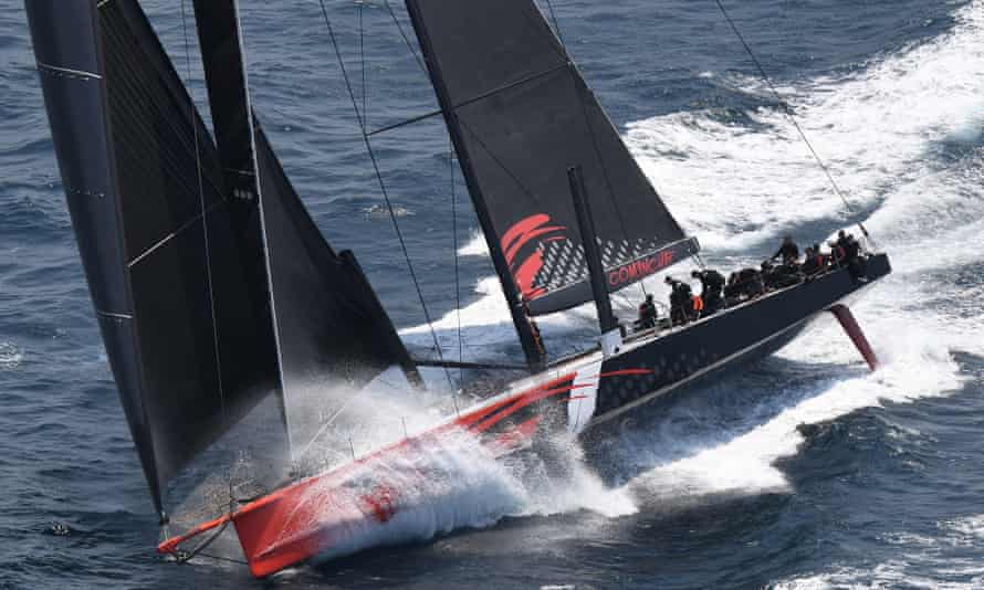 Sydney To Hobart Comanche Claims Slender Lead In Race Across Bass Strait Sydney To Hobart Yacht Race The Guardian
