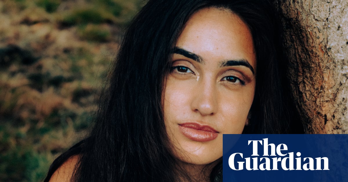 Safe Spaces by Tice Cin review – a kaleidoscopic vision of precarity, music and grief