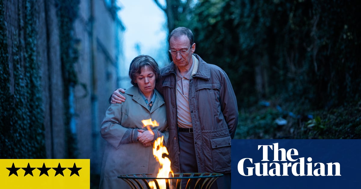 Landscapers review – Olivia Colman and David Thewlis stun as killer couple on the run