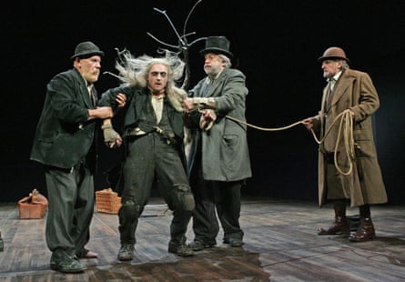 Laurenson second from the right as Vladimir, alongside (from left), Alan Opie (Estragon), Richard Dormer (Lucky) and Terence Rigby (Pozzo), at the Theatre Royal, Bath, 2005.