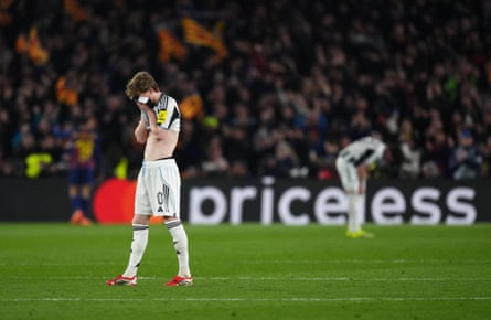 Newcastle players look dejected amid their 7-2 defeat to Barcelona
