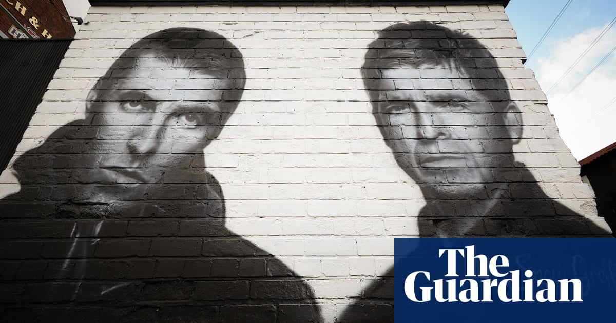 Oasis fans frustrated by technical issues in battle to nab reunion show tickets
