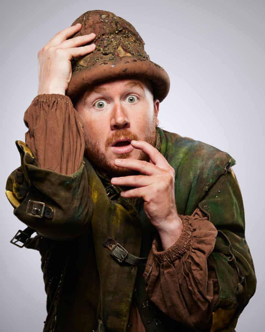 Laurie Scott as Porter
