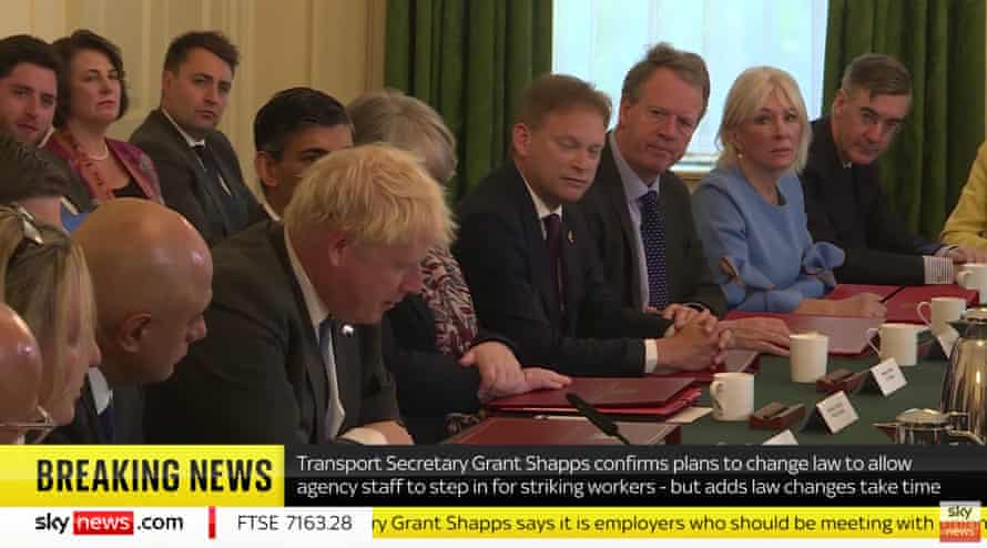 Boris Johnson addressing cabinet