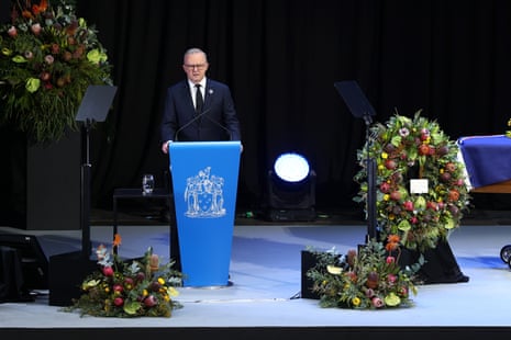 Anthony Albanese speaks during the state funeral for Neale Daniher at the MCG