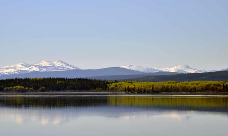 Between Johnson’s Crossing and Teslin, on the shoreline of Teslin Lake, Yukon, Canada.