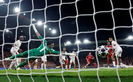 Dominic Szoboszlai scores