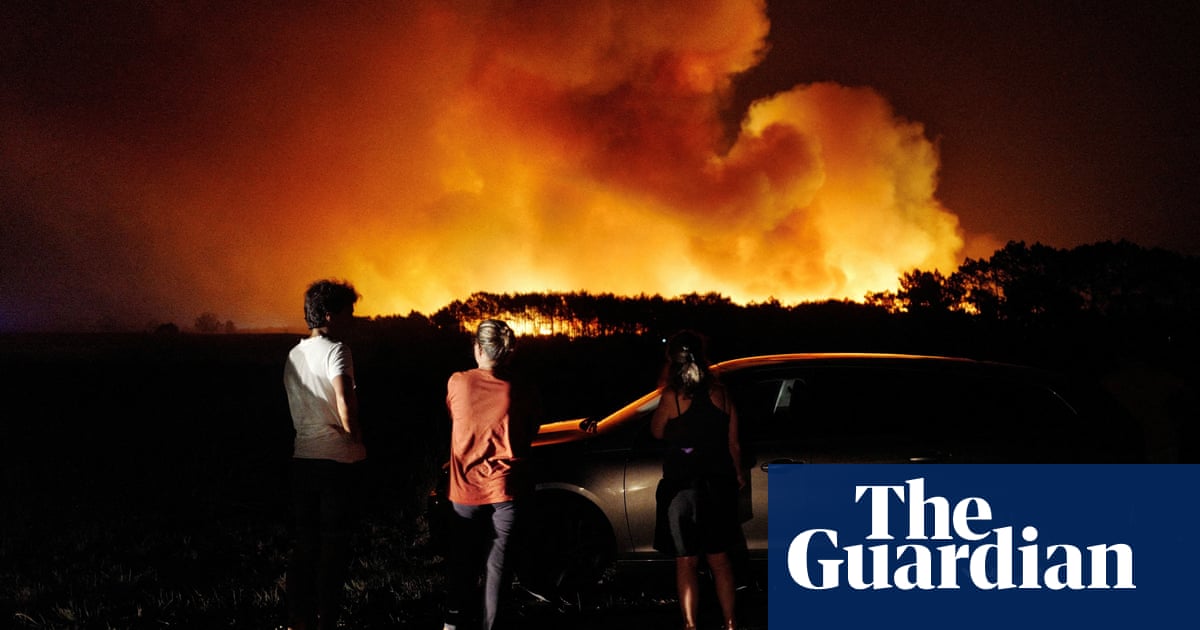 Firefighters battle blaze raging for fourth day in southern Portugal