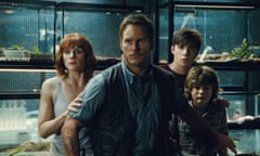 Bryce Dallas Howard, Chris Pratt, Nick Robinson and Ty Simpkins in Jurassic World.