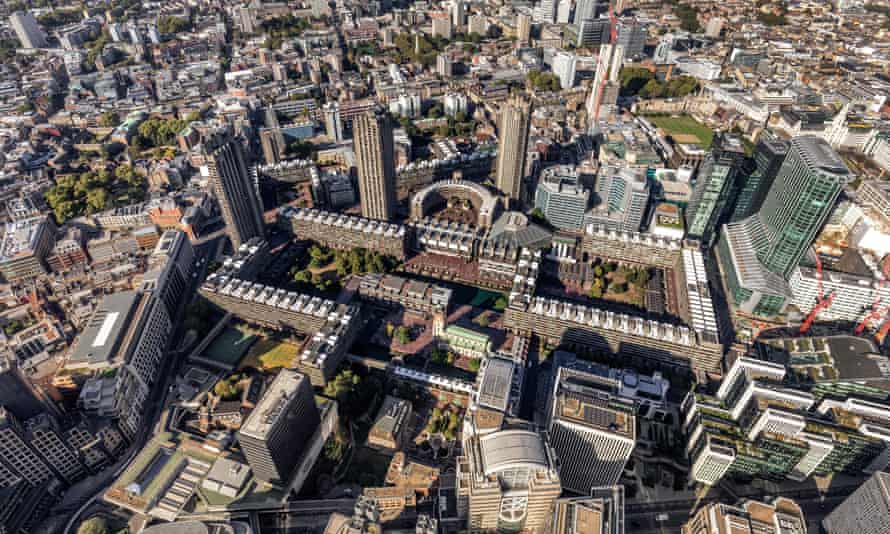 Aerial photograph of the Barbican Estate and surroundings