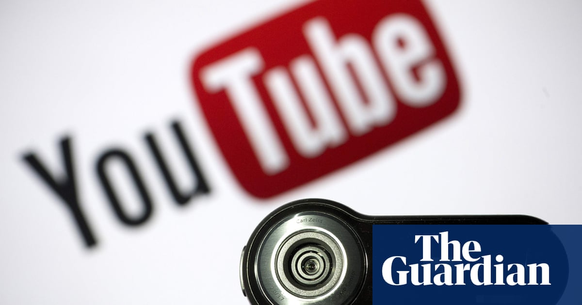 Google urges YouTubers around the world to swamp Australian regulator with complaints