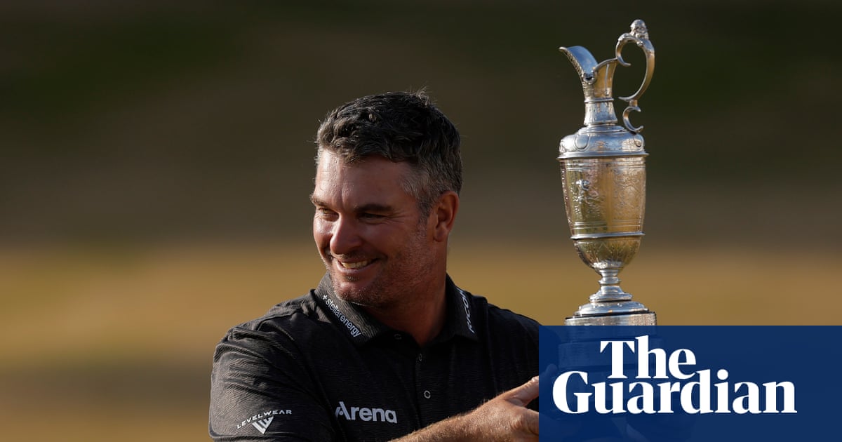 Ryan Fox crowned Open champion as heavyweights wilt under pressure