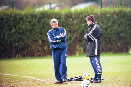 Kevin Keegan (left) during a Fulham training session at Roehampton in 1999