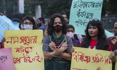 Bangladeshi activists protest