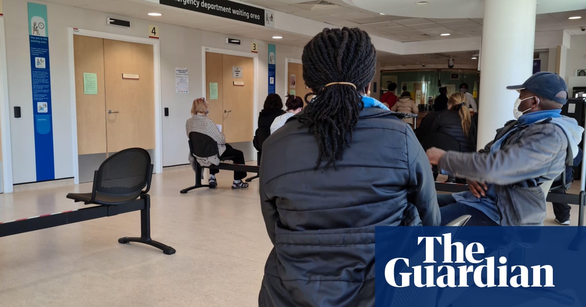 NHS England to give urgent help away from A&E to cut corridor care'