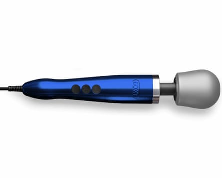 Doxy Die Cast By You sext toy in metallic royal blue