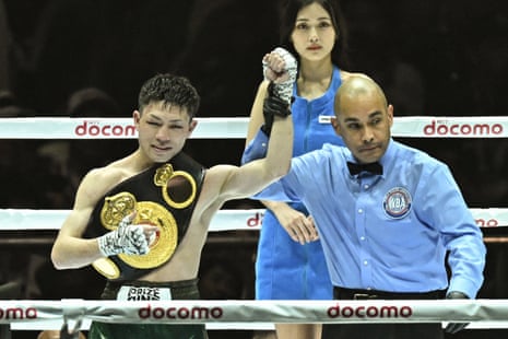 Seigo Yuri Akui is declared the winner by a 12-round unanimous decision.