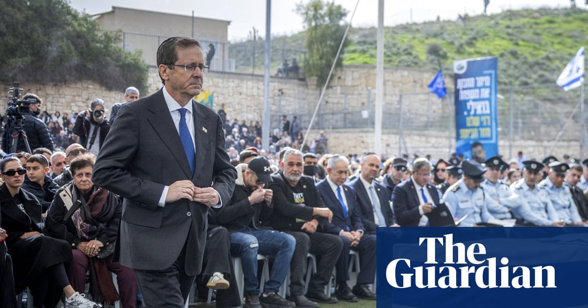 Afternoon Update: protests planned for Isaac Herzog’s visit; Tesla pivots to robotics; and Paul Dano breaks silence on Tarantino