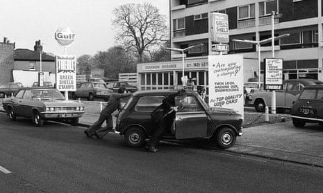 Cars queuing at a filling station in London during the 1973 fuel crisis.