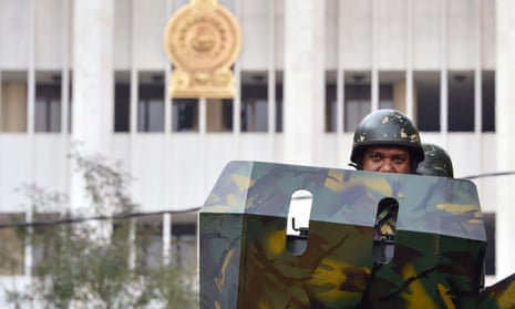 Sri Lankan troops near the supreme court in Colombo on Thursday.