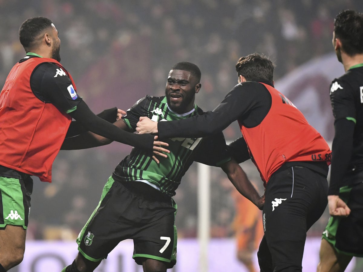Paulo Fonseca Has Reason To Worry After Roma Are Schooled By Sassuolo Serie A The Guardian