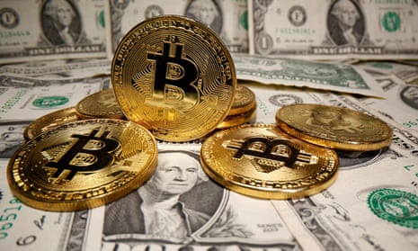 bitcoins and US dollars