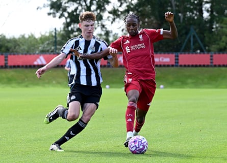 Liverpool’s Alvin Ayman Battles with Newcastle’s Isaac Moran, who joined the club from Liverpool recently, in an Under-18 Premier League game