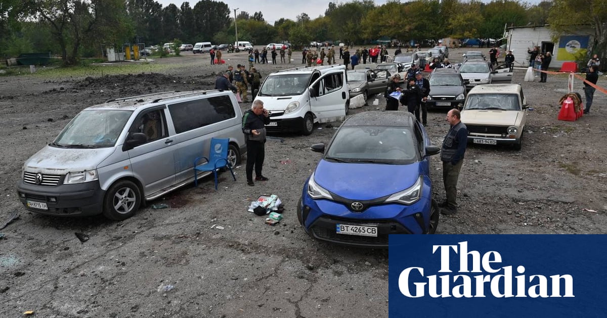 Dozens feared dead after Russian strike on civilian convoy near Zaporizhzhia