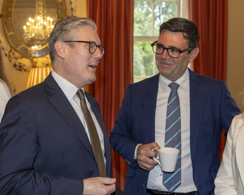 Keir Starmer and Andy Burnham. dqxikeidqkikdinv