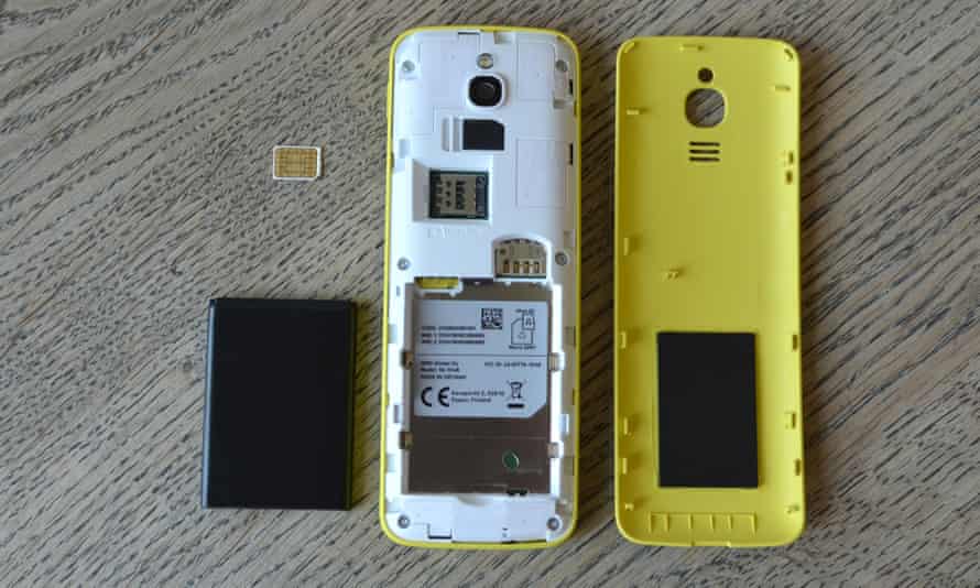 nokia 8110 4g review a nostalgia trip too far nokia the guardian