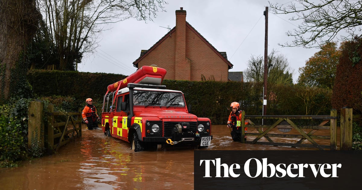 UK flood defence plans are inadequate, warn scientists