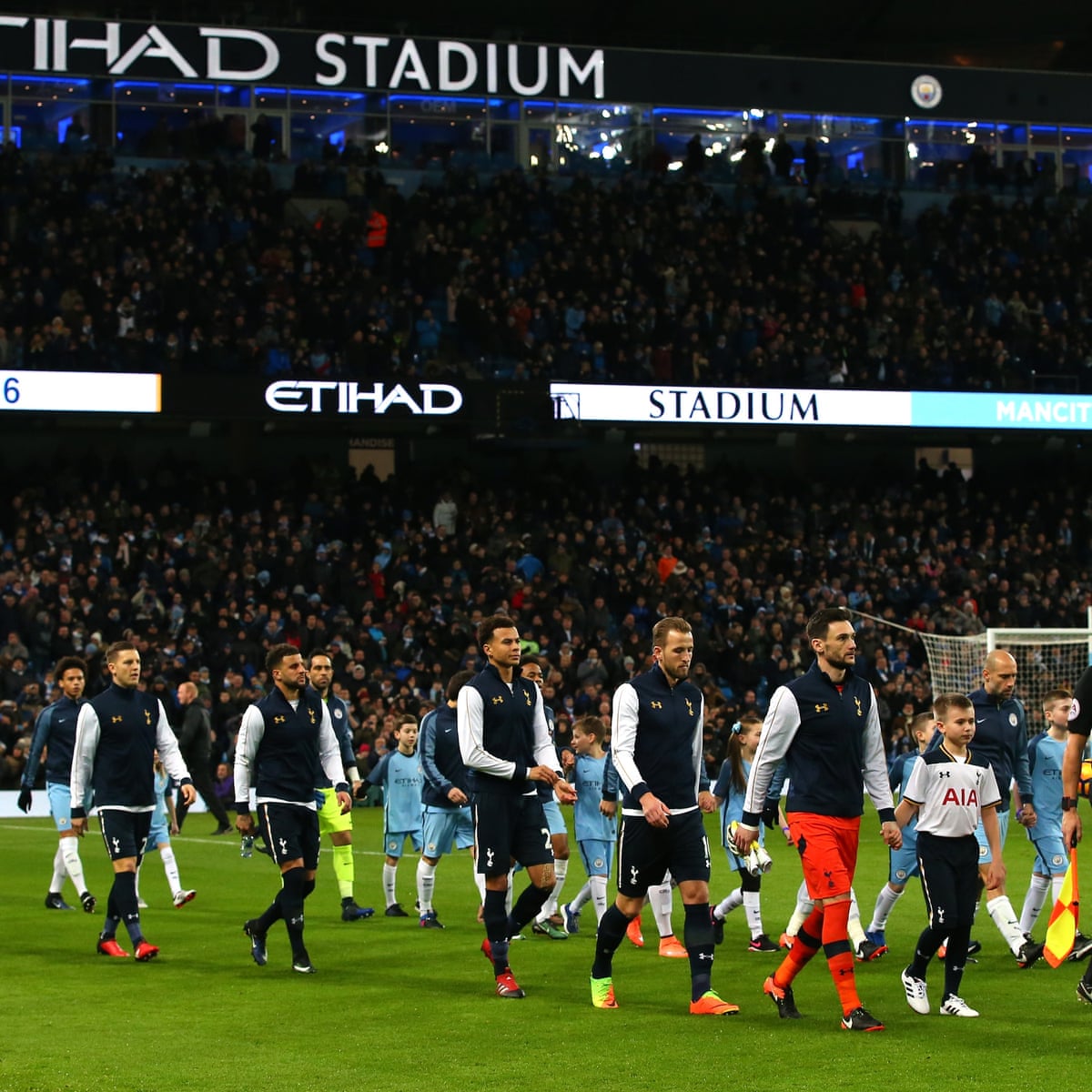 Police Hunt Two Fans After Antisemitic Chants Before Tottenham Game Manchester City The Guardian