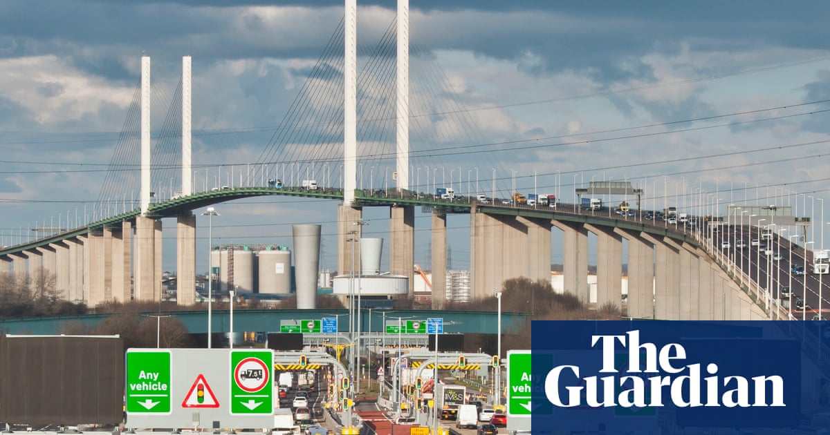 Dartford Crossing: drivers warned over scam websites that lead to fines