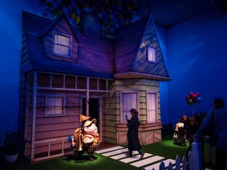 Characters and the main house from Up