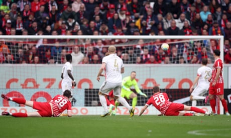 De Ligt belts Bayern to victory but Moukoko keeps up Dortmund’s chase