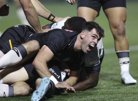 Alex Hearle got Newcastle’s new era off to a lightning start with a try after just 90 seconds.