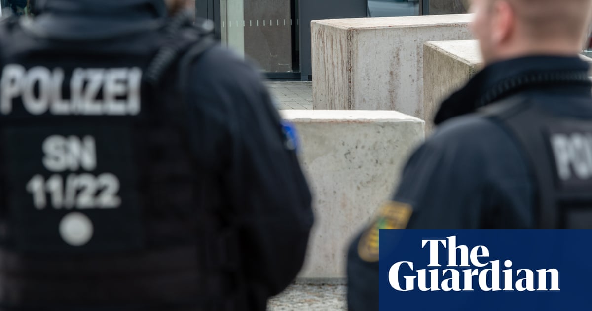www.theguardian.com