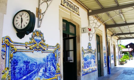 Pinhão railway station, with its traditional blue-tiled walls.