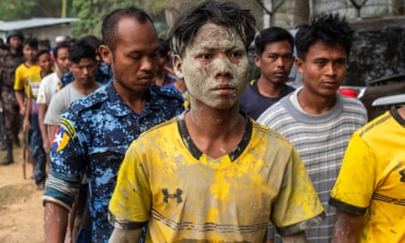 Border guards from Myanmar crossing into Bangladesh