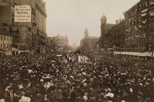 Photo of a women’s suffrage march on Pennsylvania Avenue in Washington DC, which was published in the 1913 issue of National Geographic.