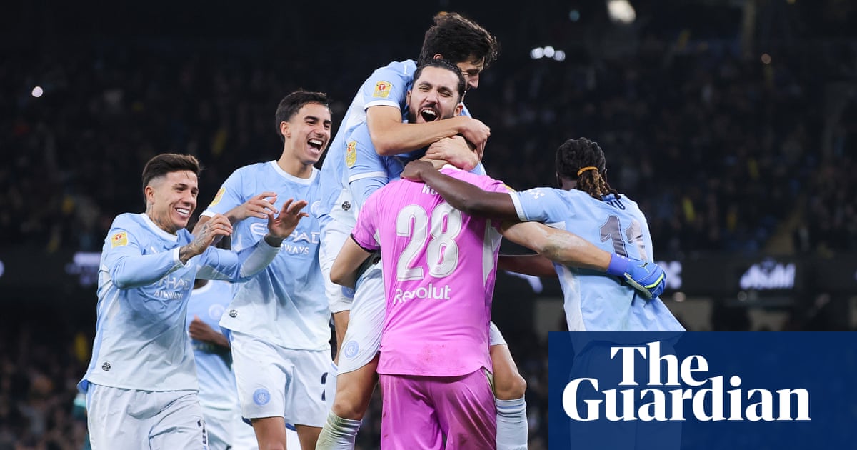 Rulli’s shootout heroics earn Manchester City Carabao Cup win against Brighton