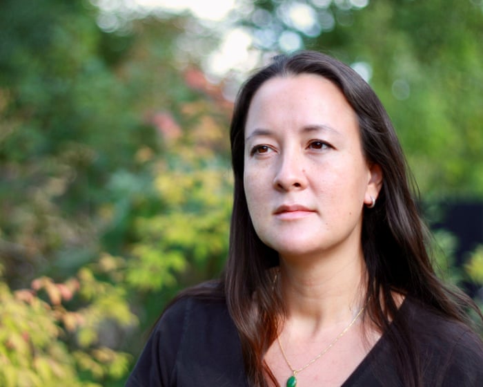 Sarah Howe wins Forward poetry prize for best collection