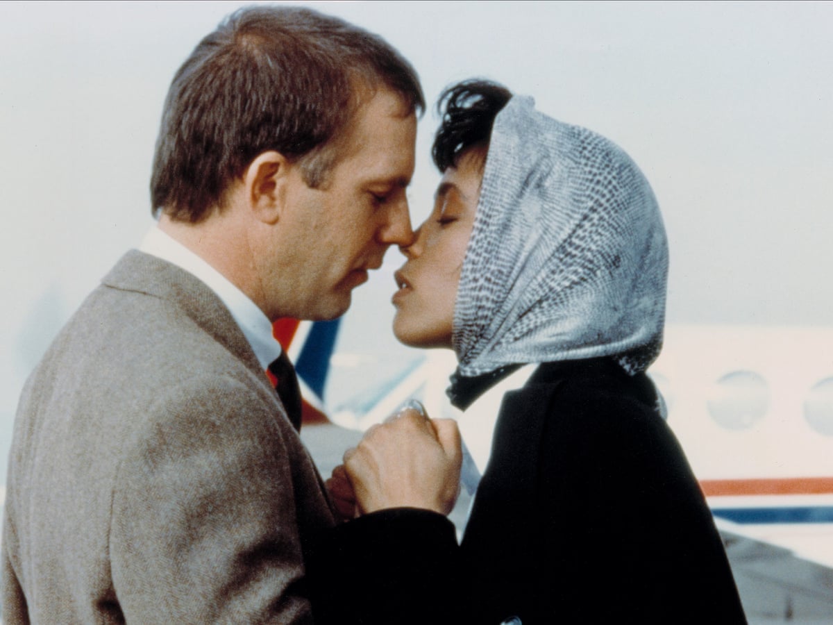 Princess Diana Was Set To Star In Sequel To The Bodyguard With Kevin Costner Film The Guardian