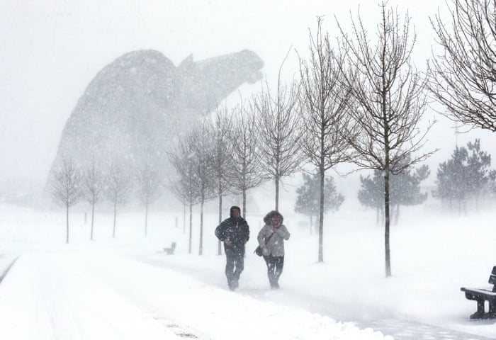 Beast From The East Brings Heavy Snow To Uk And Ireland In Pictures World News The Guardian Beast From The East Brings Heavy Snow To Uk And Ireland In Pictures World News The Guardian