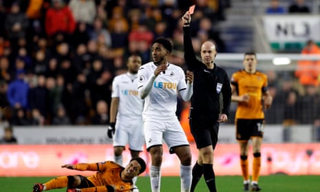 Leroy Fer is sent off by referee Anthony Taylor.