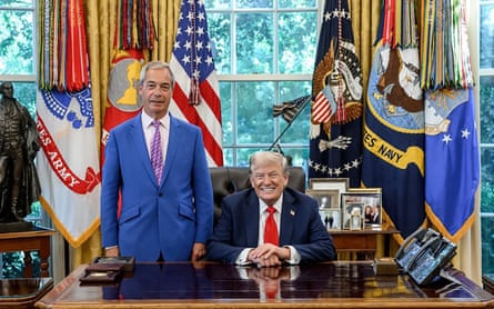 Farage standing next to a seated Trump in the Oval Office in September.